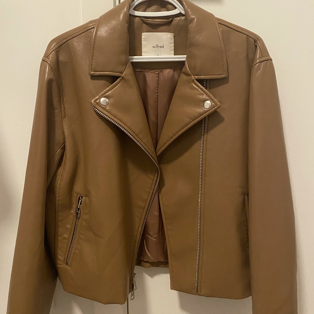 Aritzia Wilfred Stunner Vegan Leather Jacket